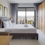 Cho thuê studio 35m2 saigon royal 16 triệuiệu, view trực diện sông, ngắm pháo hoa. xem nhà lh em như