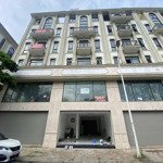 Cho thuê shophouse himlam vạn phúc hà đông,diện tích95m d 6,5t,mặt tiền6m thông sàn, thang máy đh giá 60 tr