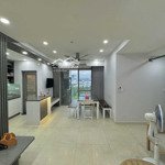 Lầu cao, căn góc. bán căn 2pn urban hill ngắm trọn view pháo hoa về đêm. có ô xe hơi. lh 0938048739