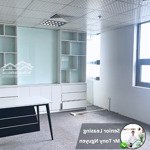 Vinaconex Láng Hạ Em Còn 200M2 (Có Cắt 150, 50M) Giá 62 Triệu/Th Sử Dụng Miễn Phí Nội Thất Như Hình