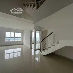 Căn hộ duplex dragon hill 2,diện tích150m2 4 phòng ngủ3 vệ sinhgiá gốc chủ đầu tư phú long chỉ 40 triệu/m2