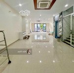 Trệt lửng mặt tiền đinh thị thi vạn phúc 250 m2, vị trí đắc địa, hầm rộng mới 100% . giá bán 45 tr (tl)