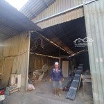 Cho thuê nhà xưởng sản xuất gỗ rộng 200m2 đường trường lưu, long trường, quận 9