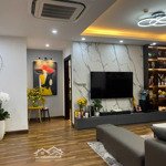 Cho thuê căn 3 pn 160m2 tại goldmark city full nội thất xịn giá 27 triệu có thương lượng