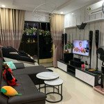 Chung cư 2 phòng ngủ75m2 view hồ bơi full nt 4 tỷ 350