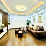 Trung phụng, lô góc, 50m ra ô tô, 2 mặt ngõ, gần phố, ba gác thông, 2 thoáng, mới đẹp, 40m2