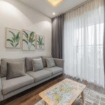 Cho thuê gấp cc rivera park - q10,diện tích85m2, 2 phòng ngủ giá bán 16 triệu/th, lh tâm: 0932 349 271