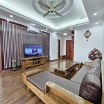 Bán căn hộ chung cư 105m2 mặt đường dương đình nghệ, yên hòa, cầu giấy, hà nội