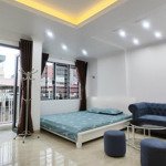 Studio có ban công ở đường láng,đống đa, gần ngoại thương. full nội thất, có máy giặt riêng