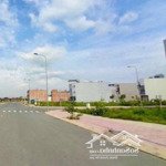 Gấp! cần thanh lý 20 nền đất gần chợ đầu mối: cách vạn phúc city 2km, chỉ hơn 2tỷ , shr