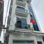 Nhà đẹp phân lô, ô tô đỗ cửa, 5 tầng lô góc, kinh doanh