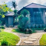 Bán căn villa cao cấp nằm cạnh sông xã vĩnh ngọc - nha trang