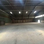 Cho thuê kho xưởng (2.000m2, xd 1.000m2) bình chánh. pccc nghiệm thu. văn phòng, sân bãi rộng