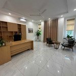 Cho thuê nhà lk 96 nguyễn huy tưởng 70m2 x 6 tầngthang máy