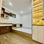 Cho thuê căn 2 ngủ 70m2 full nội thất tòa hh2 linh đàm