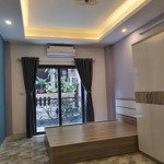 Bán tòa nhà quận hai bà trưng 50m2, 7 tầng, doanh thu 60 triệu/ tháng