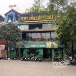 Cho thuê mbkd phố xuân thủy, diện tích: 400m2 x 2t, mt: 14m. mọi mô hình, 2 thang máy, 2 thang bộ