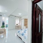 Căn hộ balcony - cửa sổ full nt từ a - z mới 100% có thang máy, bảo vệ, pccc... gần đh vlu, hutech