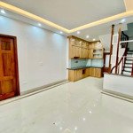 Chính chủ bán nhà hoa thám la phù 30m2 5 tầngmặt tiền4,3m giá bán 2,98 tỷ. liên hệ: 0979392390 đt/zalo em cường