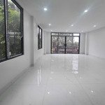 Cho thuê mặt bằng 50m2x2 tầng tại lạc long quân tiện kinh doanh. 15 triệu/th