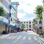 Cực Hot!!! Nhà Ngõ 102 Trường Chinh, Phân Lô, Ô Tô 7 Chỗ Vào Nhà, 9.7 Tỷ