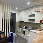 Cho thuê căn hộ chung cư tháp doanh nhân hà đông 80m2, 2 phòng ngủ 2vs đầy đủ đồ giá bán 11 triệu liên hệ: 0866825428