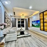 Chủ nhà cần bán căn hộ roman plaza 3 phòng ngủdiện tích: 99,6m2 giá bán 5,7tỷ sẵn sổ full nội thất liên hệ: 0946.283289