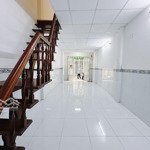 Ngộp bank chính chủ bán gấp nhà khu sầm uất q4 bến vân đồn 32m2 chỉ 3tỷ899(tl)