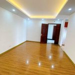 Bán chung cư udic 2 phòng ngủ view thoáng giá 3,51 tỷ có thương lượng. liên hệ 0943.358.999