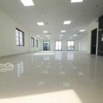 Cho thuê văn phòng 100 m2 chỉ 15 triệu/tháng. lh: office danang 0935 999 438