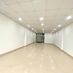 Chính chủ cho thuê mặt bằng sàn văn phòng dt 100m2/sàn đền lừ 2, hoàng mai, đỗ ô tô miên phí