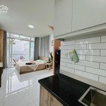 Căn hộ studio ban công 30m2 ngay trung tâm q10