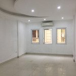 Cho thuê vp 30-40m2, 63 vũ ngọc phan, đống đa:0978868818