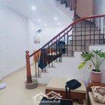 Bán nhà đẹp ngõ thoáng rộng, hoàng ngân - thanh xuân, dt: 39m2 - 5 tầng - mt: 4.3m - giá: 6.6 tỷ