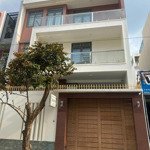 Villa phố hầm 2 lầu - nhà trống - mới đẹp khu đô thị an phú đối diện công viên giá 43 triệu