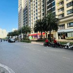 Cho thuê shophouse vinhomes central park - shophouse ngay sảnh căn hộ, mặt tiền đường lớn