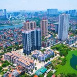 Hot, bán nhanh suất ngoại giao view hồ, tầng siêu đẹp, hướng mát, căn góc 2 ngủ đẹp nhất dự án