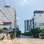 Bán nhà 3 tầng phường vĩnh hòa, thành phố nha trang, gần biển. dt 73m2 gồm có 6 phòng ngủ, 5 wc