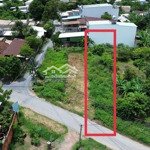 Gấp! cần bán gấp lô đất 146,3m2 - mt đường nhựa, p. tân phú trung