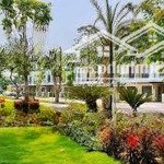 Bán Nhanh Phố Verosa Park Khang Điền,Diện Tích5X17, Nhà Thô 1 Trệt 3 Lầu Giá Bán 11,8 Tỷ Liên Hệ: 0904936779.