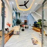 Bán nhà đẹp hxh hoàng hoa thám - 82,3m2 - 5 tầng - chỉ 11 tỷ - gấp do kẹt tiền