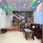 Cho thuê nhà đẹp 3 phòng ngủ full nội thất giá 13 triệu khu vĩnh hòa