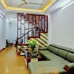 Cực hot! trần thái tông, nhà đẹp, ngõ thông, gần phố, 15m ra ô tô, 40 m2, nhỉnh 7 tỷ