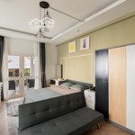 Penthouse ban công rộng gần hà đô centrosa - vx dân chủ - nội thất xịn xò - siêu trung tâm tp.hcm