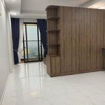 Bán lỗ căn 40m2 full nội thất đẹp, bao sổ rẻ nhất opal skyline tầng 10 view đẹp