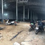 Chính chủ cho thuê kho 200m2 tại đường võ chí công