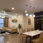 Chính chủ bán cc hà đô park view,diện tích124m2, 3n 2 vệ sinh sẵn sổ, full nội thất, slot ô tô, giá bán 7tỷ2