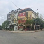 Bán nhà giá đầu tư khu sông giồng 1 trệt 2 lầu, dt: 7x23m (159m2). giá: 19.5 tỷ. lh: 0903398078