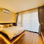 **cần bán nhà 1 trệt 4 lầu, diện tích: 150m (5m x 30m), full thổ cư, phường mỹ phước, tân uyên, giá bán 1 tỷ 650