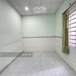 Bán đất tặng nhà gần ngay ubnd p. thạnh lộc, 5x20m